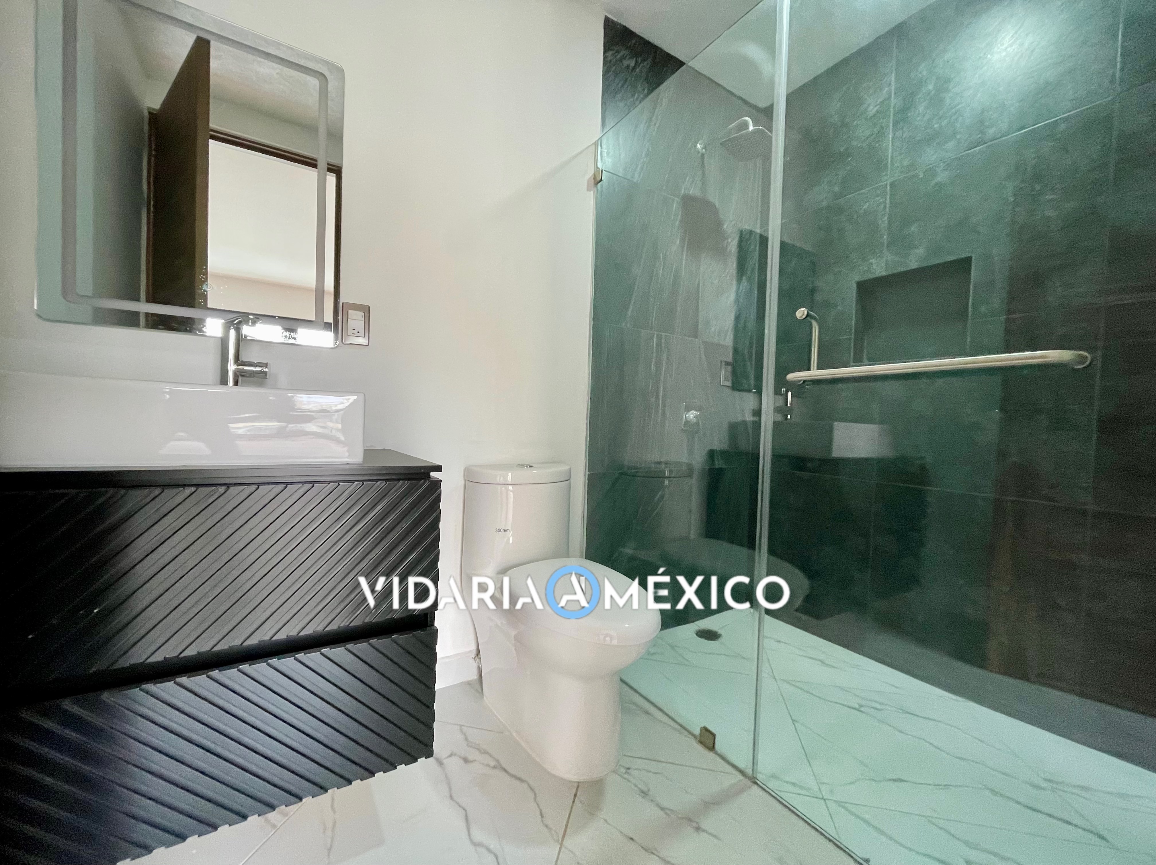 CDMX Benito Juarez, 5 Habitaciones Habitaciones, ,Casa,En Venta,1471